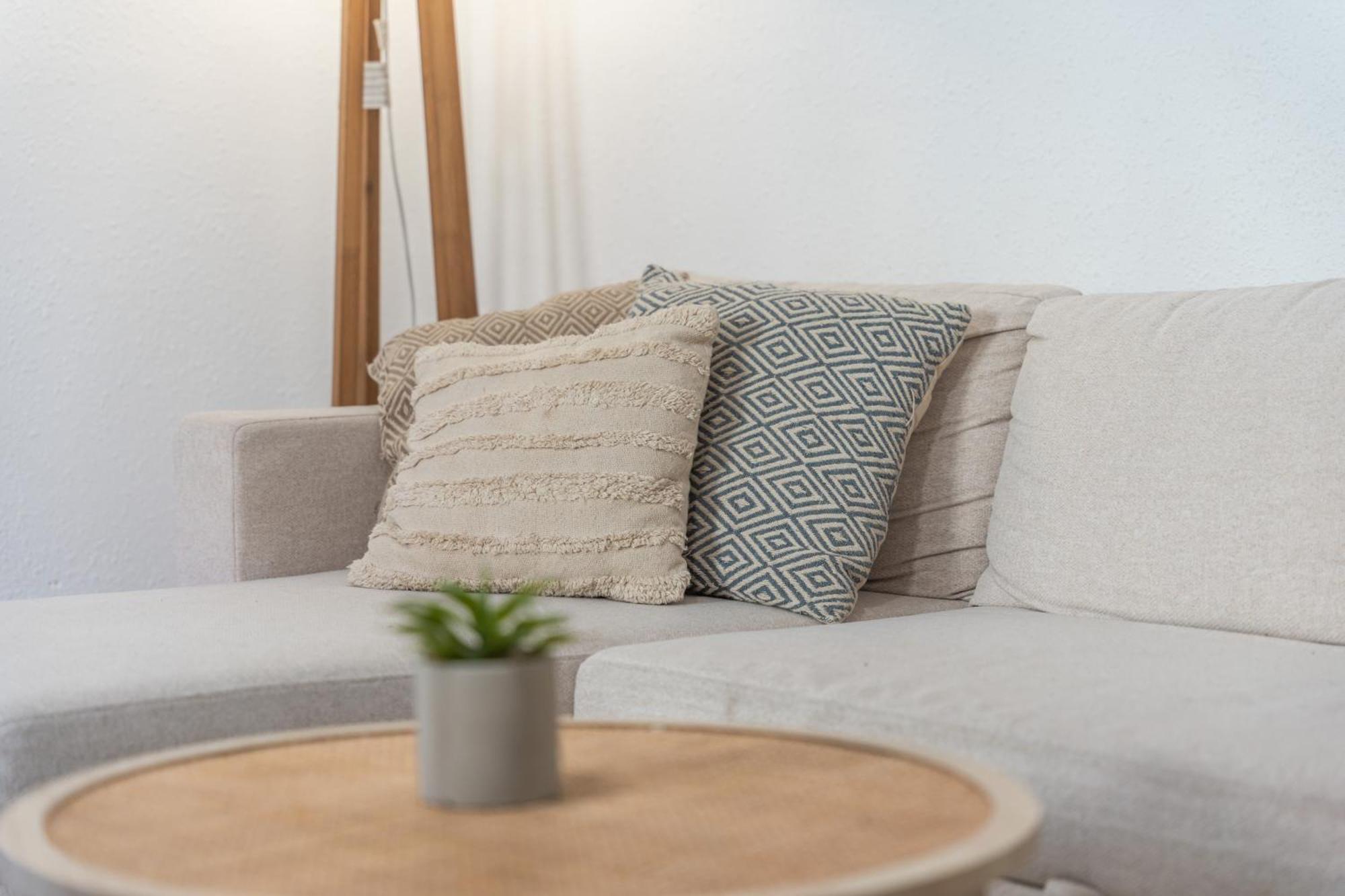 Feel Welcome Barcelona 10 Cornella de Llobregat Ngoại thất bức ảnh